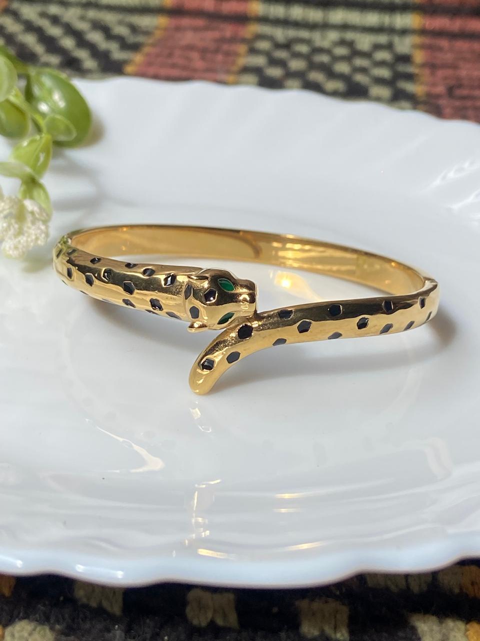 The Roaring Leopard Kada