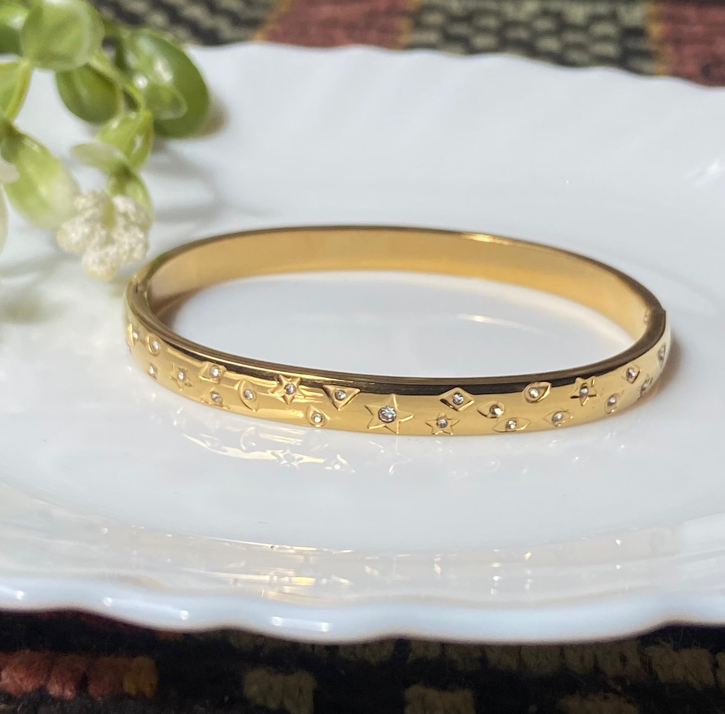 Starlit Elegance Kada