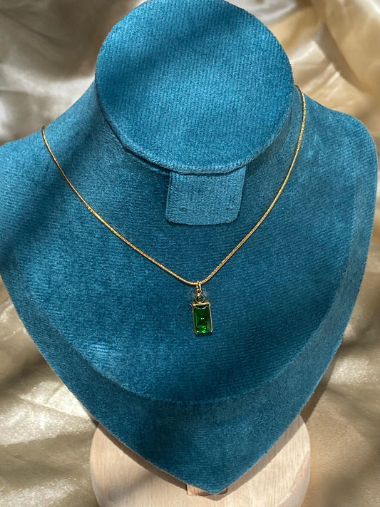 Green Pendant Necklace