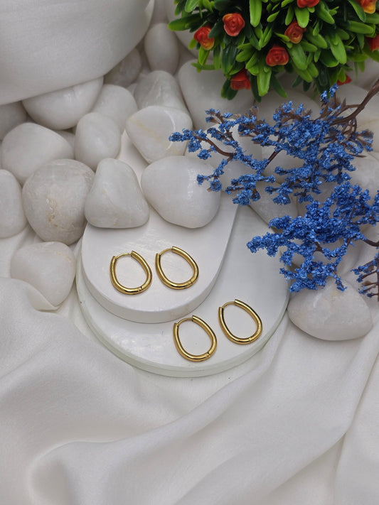 Oval Teardrop huggie Hoop Earrings