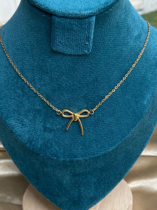 Gold Bow Necklace