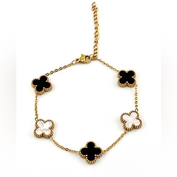 Clover Bracelets(Multi Options)